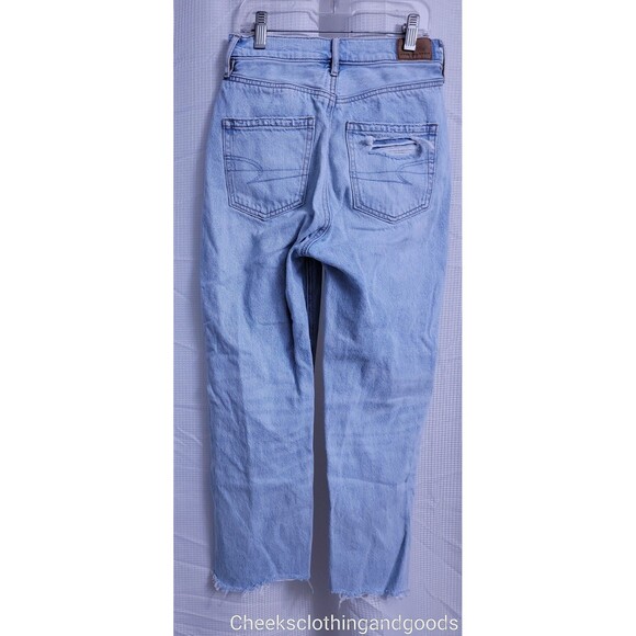 American Eagle Highest Rise 90s Boyfriend Crop Distressed Jeans size 00 Regular - Picture 4 of 7